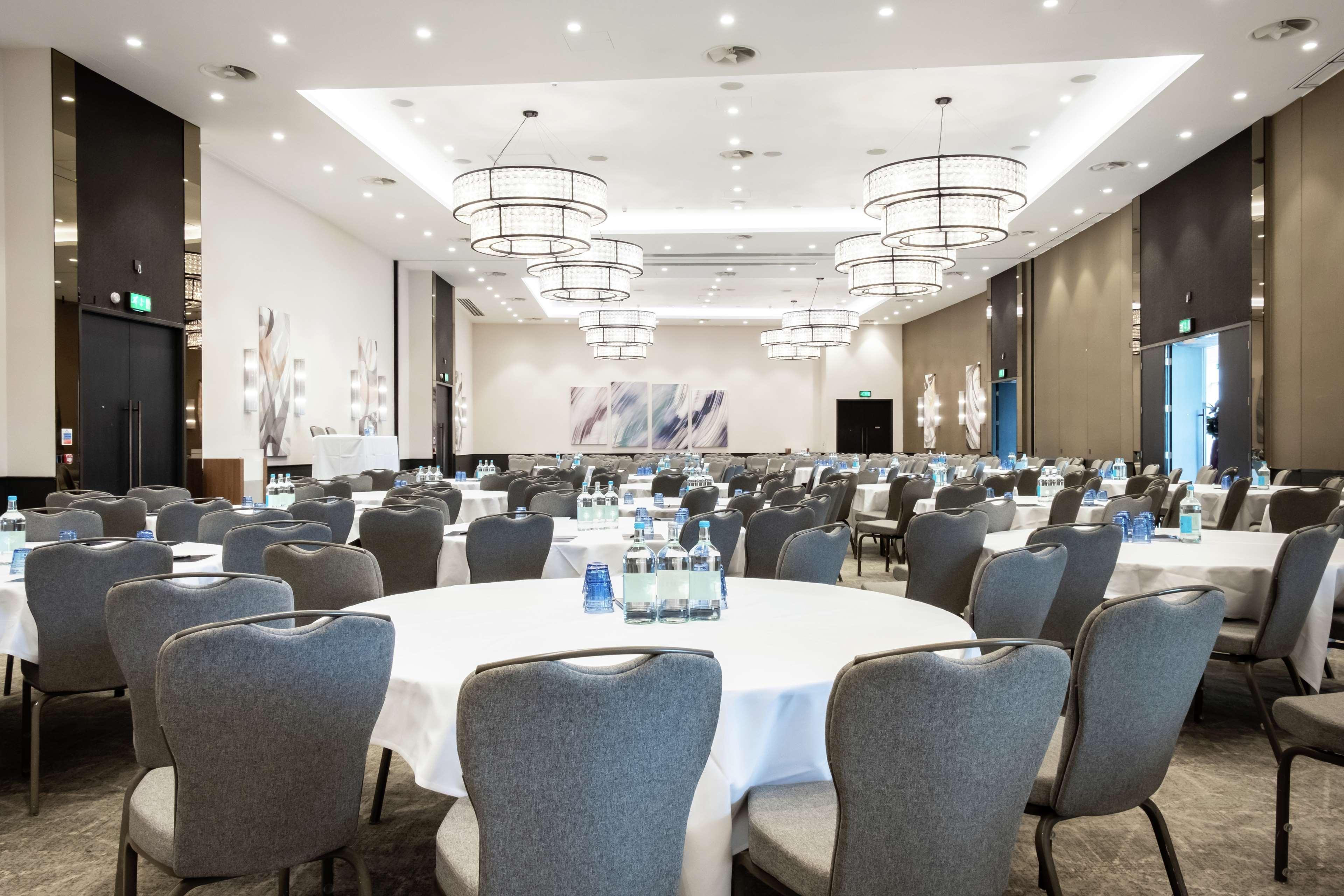 Hilton Southampton - Utilita Bowl Hotell Exteriör bild